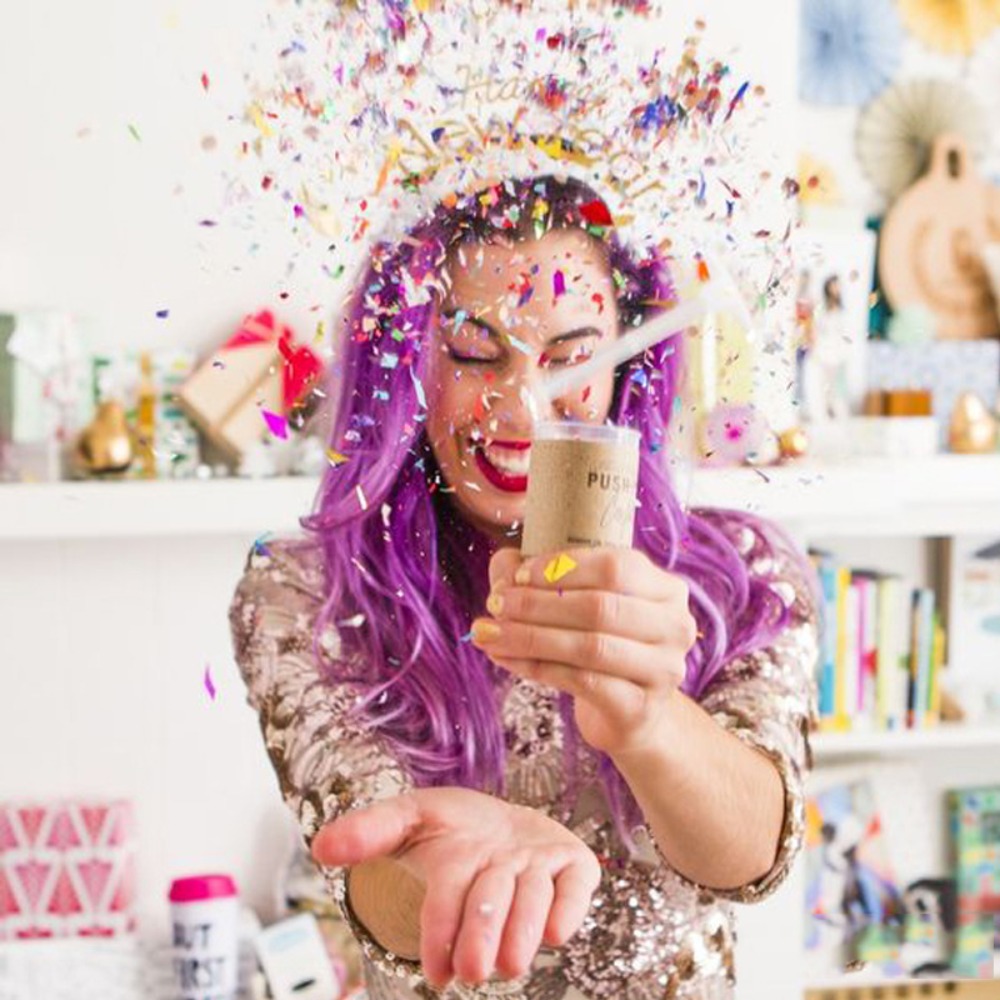 Kleurrijke pastelkleurige brui - Confetti Cannon Tube recensie en prijs